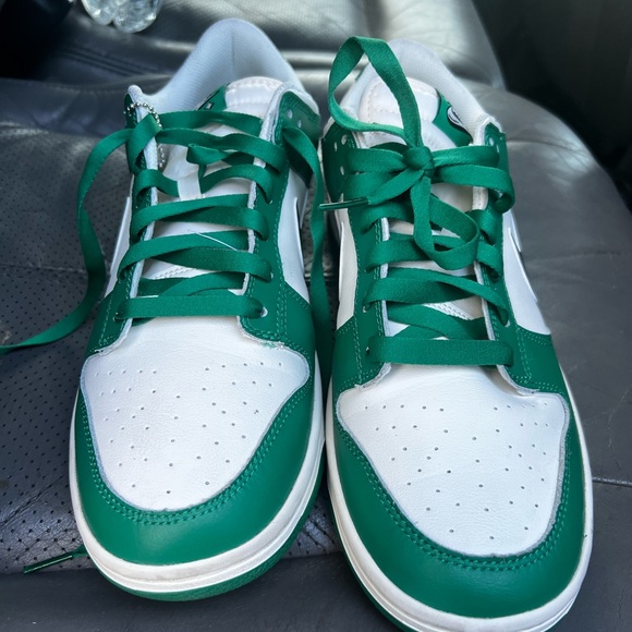 Nike DUNK LOWK Lottery Pack (Green) - Picture 1 of 9